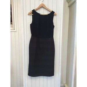 Max Mara Italy Sz 8 Black Dress Sleeveless LBD Boucle